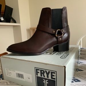 Frye Dara Harness Chelsea Boot